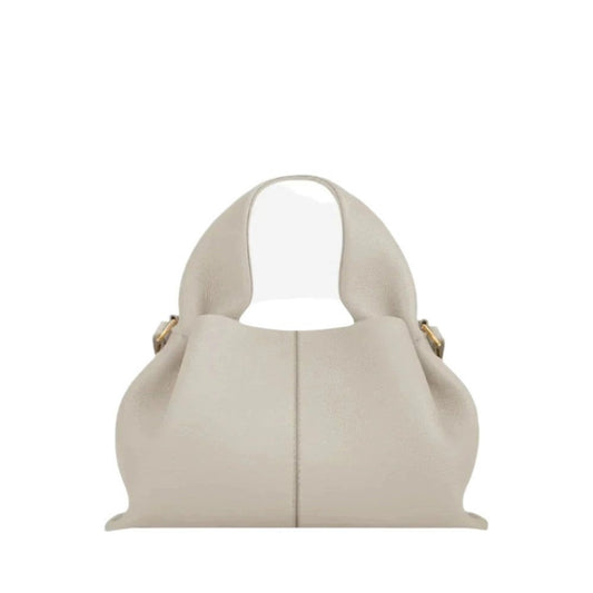 Clara | Stylish Travel Companion